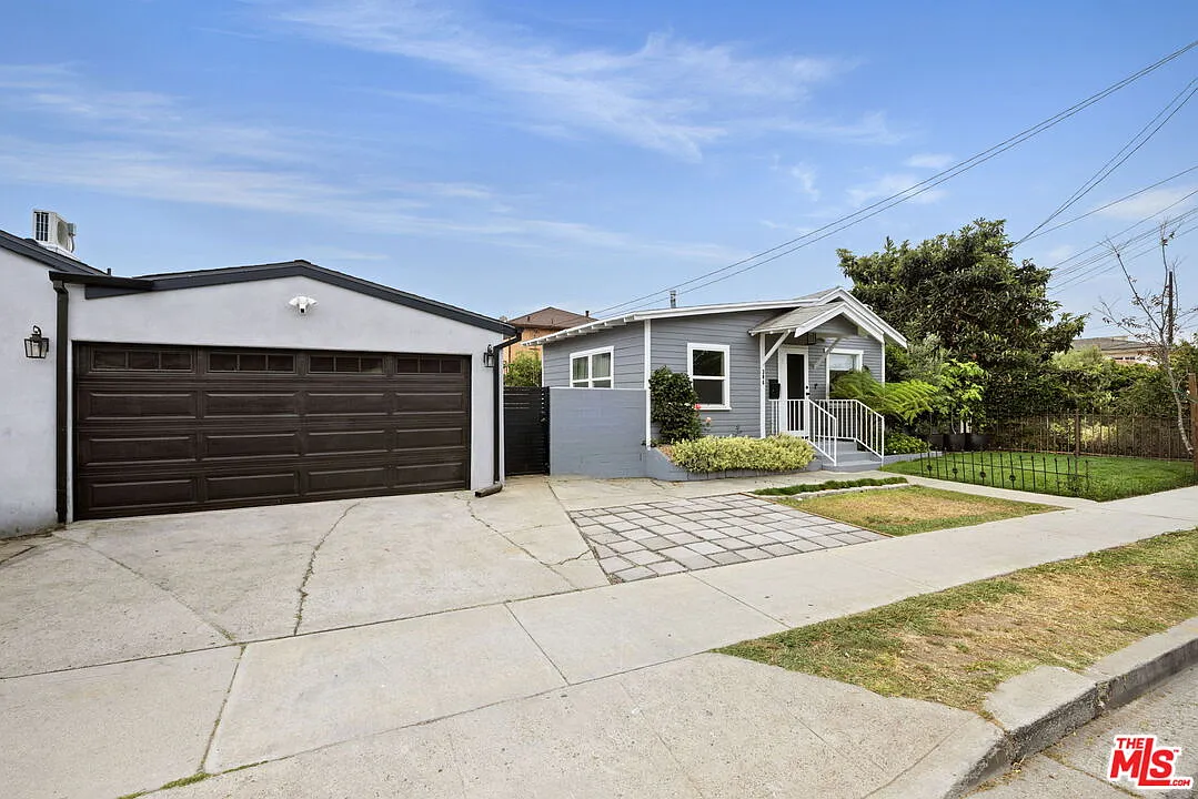 1 bed, 1.0 bath, 600 sqft, $3,000 — Photo 3