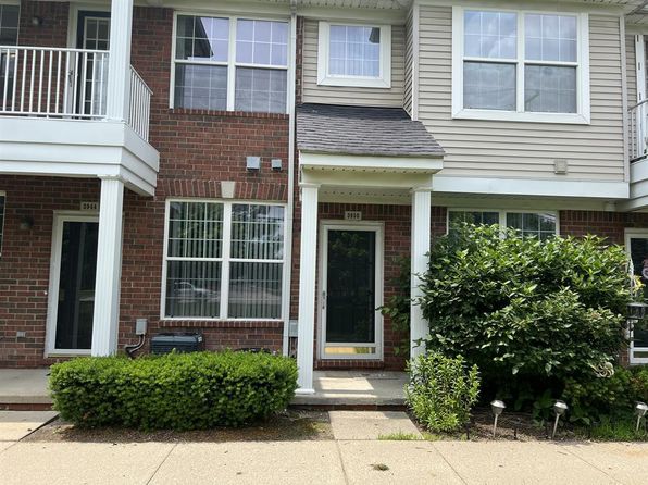 3950 Cherry Creek Ln #13