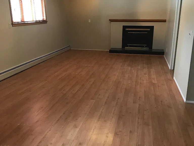 3891 Eastbourne Dr — Photo 5