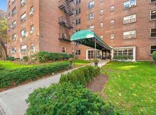 73-44 Austin St #5S, Forest Hills, NY 11375