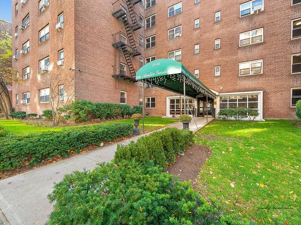 73-44 Austin St #5S, Forest Hills, NY 11375