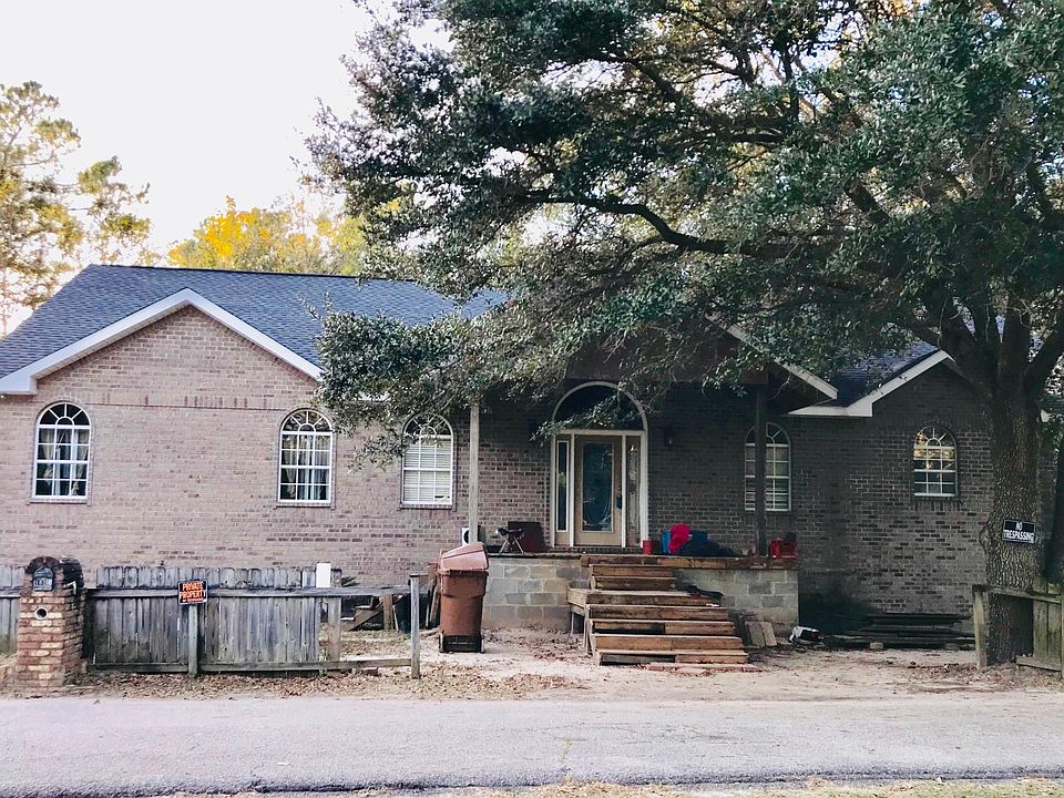 1st image of 10201 N Byrd Ave