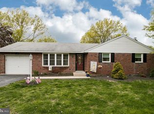 2319 Ming Dr, Pottstown, PA 19464