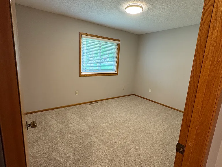 Upstairs Bedroom 2