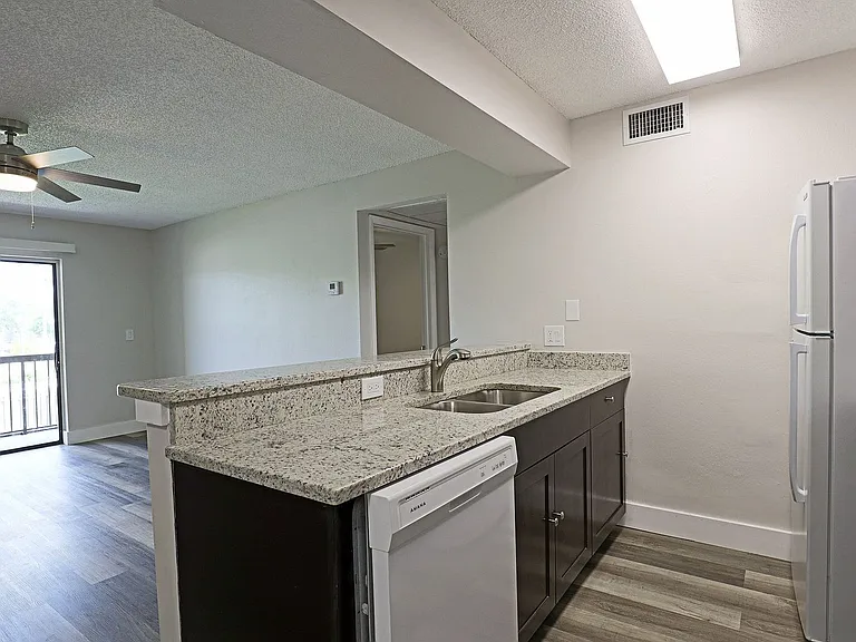 5303 Summerlin Rd #315 — Photo 7
