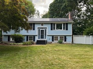 4 Walden Ter, Clinton, MA 01510