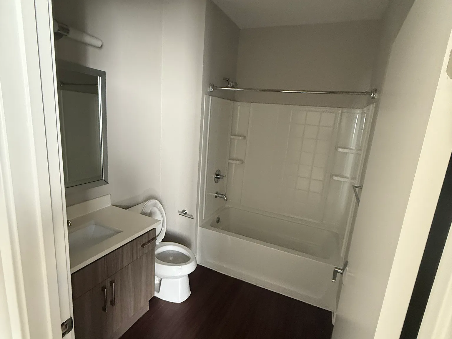 1 bed, 1425 sqft, $1,950 — Photo 3