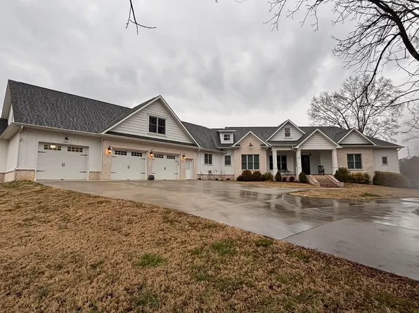 115 Wilder Rd, Chickamauga, GA 30707