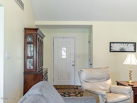 5th image of 24 Bald Mountain Cir