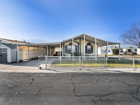 2nd image of 3696 S Gold Ridge Dr