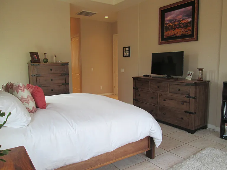 5745 E Sunset Point Dr — Photo 23