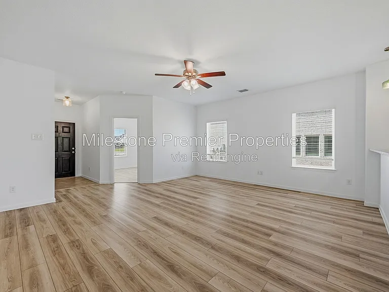 1714 Citrus Dr — Photo 6