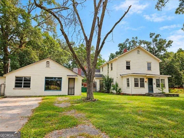 1 Rowe Ave, Savannah, GA 31408