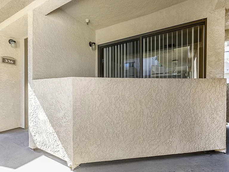 Glenoaks Terrace Apartments — Photo 47