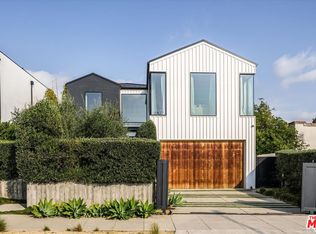 848 N Gardner St, Los Angeles, CA 90046