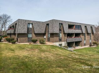 64 Oxbow Dr, Glastonbury, CT 06033