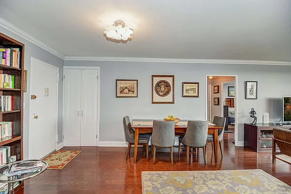 Sold by Robert E. Hill  | media 19