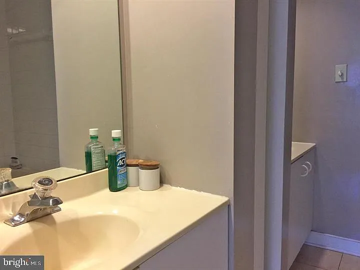 1117 New Hampshire Ave NW #9 — Photo 11