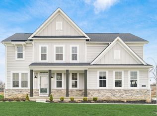 3761 Aviary Dr, Hilliard, OH 43026