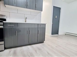 35 Eldert St #1F, Brooklyn, NY 11207