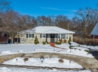 427 Springhill Dr, Lexington, KY 40503