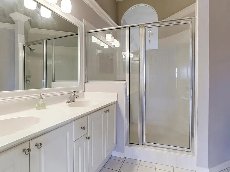 13093 Castle Harbour Dr #L10 — Photo 11