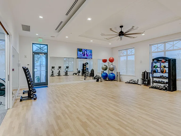 10358 Northbrook Cir — Photo 35