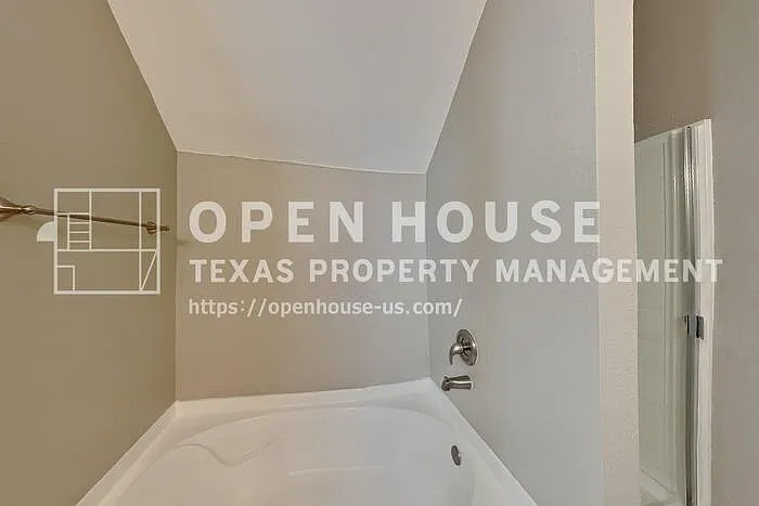 1113 Mourning Dove Dr — Photo 13