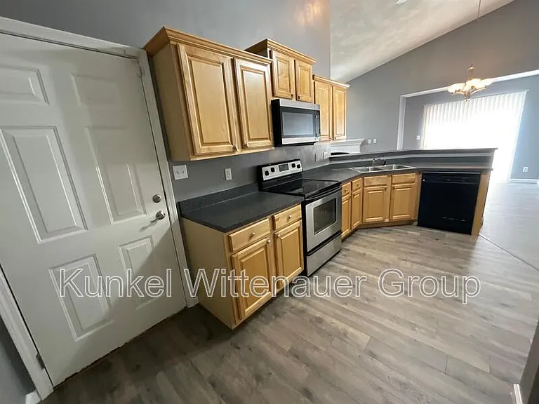1509 English Pine Ln — Photo 5