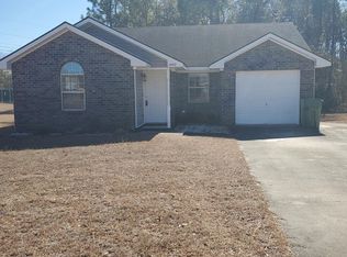 1402 Desert Storm Dr, Hinesville, GA 31313