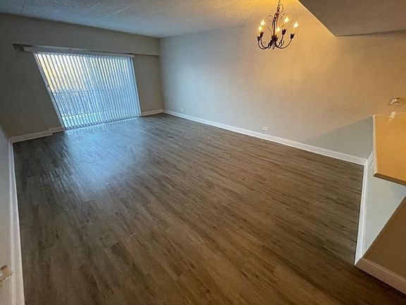 3rd image of 103 N Milwaukee Ave APT A21