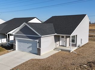 Megan Court Homes, Bloomington, IL 61705