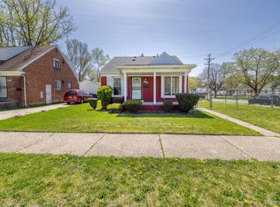 19302 Moross Rd, Grosse Pointe, MI 48224