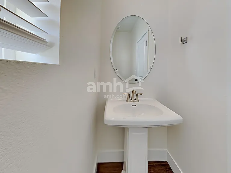 1625 194th St E — Photo 8