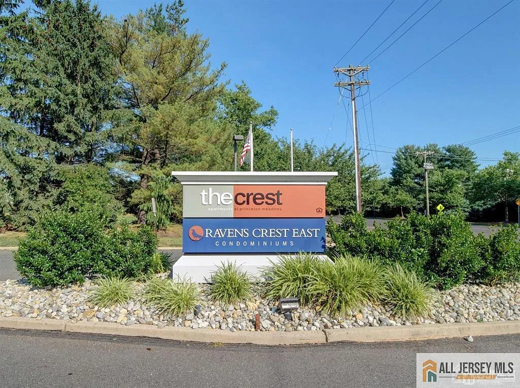 1 bed, 1.0 bath, $1,750 — Photo 2