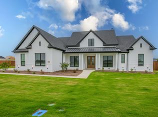 16833 Chapel Rd, Lorena, TX 76655