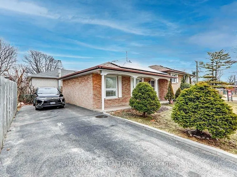 1 Wagner Dr — Photo 4