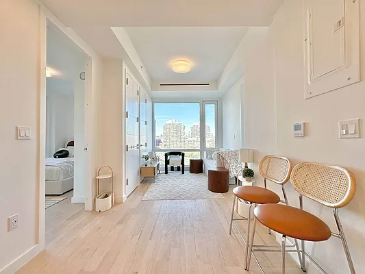 Rented by Doorway NYC, LLC | media 18