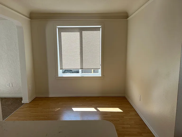 301 Tamarack Ave — Photo 9