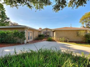 2208 Wells Rd, Auburndale, FL 33823