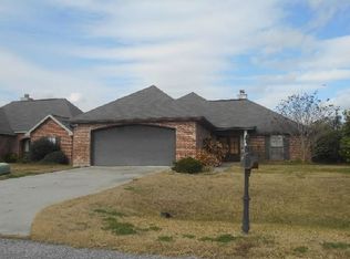 207 Harvest Pointe Cir, Lafayette, LA 70506