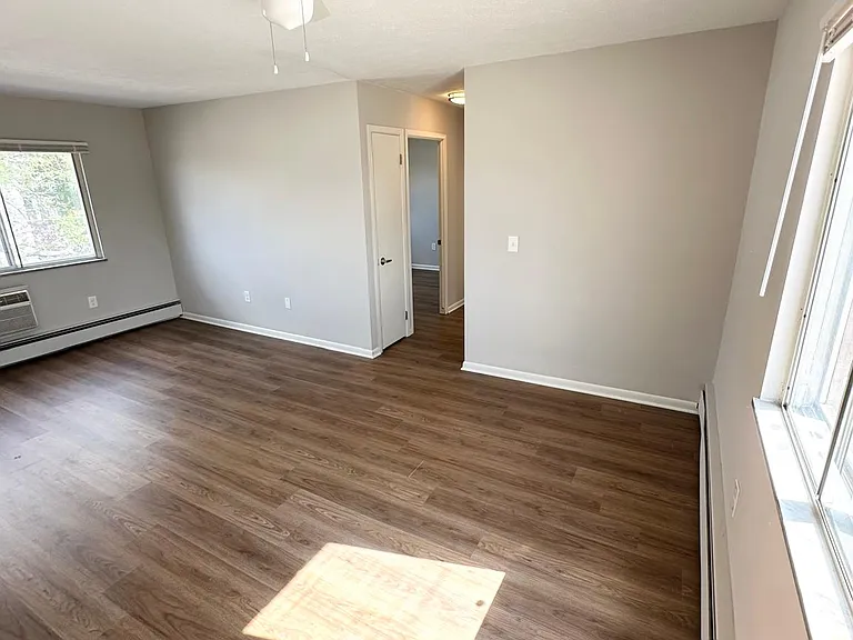 1425 Elbur Ave #24 — Photo 10