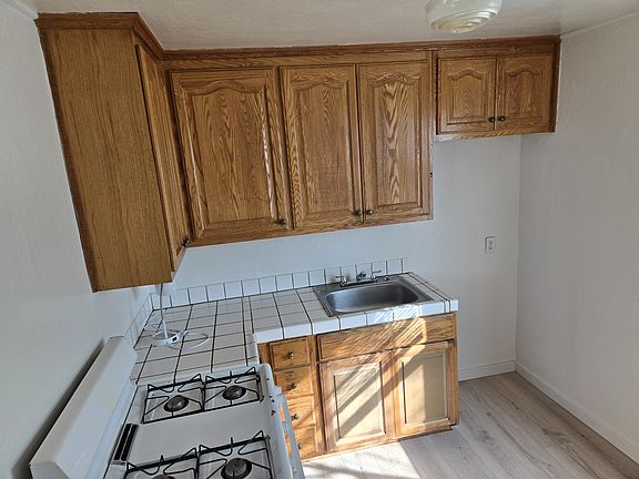 4th image of 55747 Santa Fe Trl APT 3