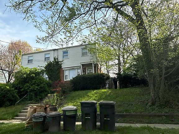 2nd image of 3029 Medway St