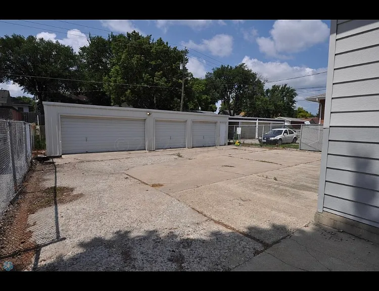 918 Oak St N #2 — Photo 9