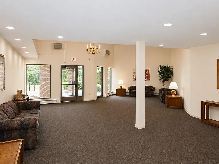 1500 Robin Cir #418 — Photo 13
