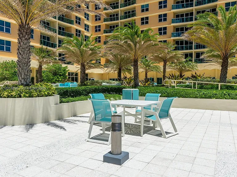 2501 S Ocean Dr #1525 — Photo 42