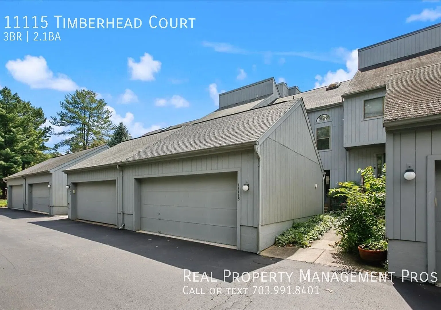 Beautiful Waterfront Townhome for Rent! — Photo 2