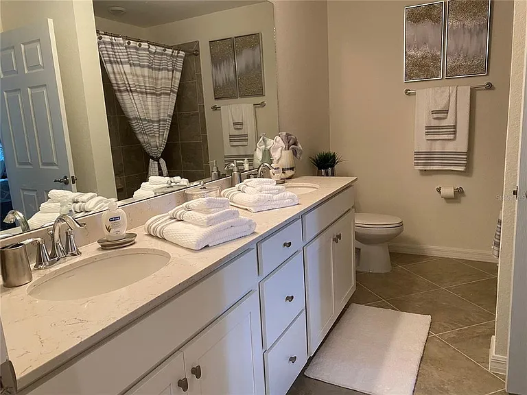 17510 Gawthrop Dr #208 — Photo 20