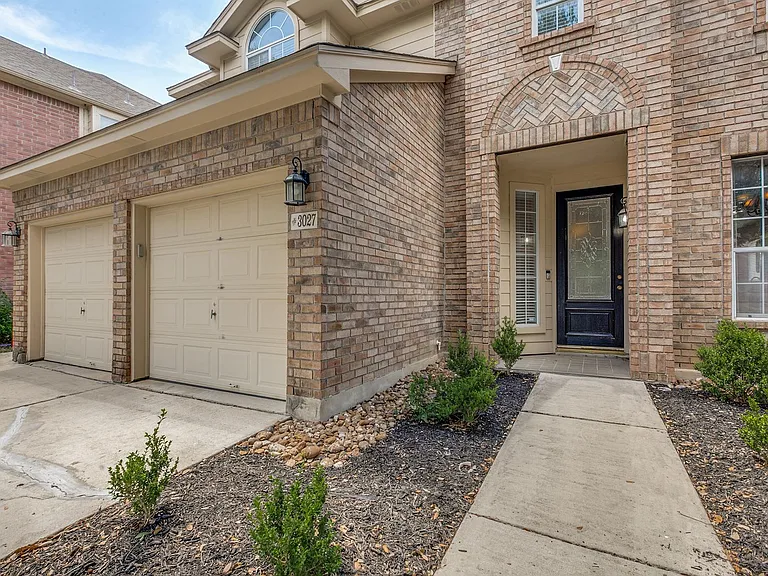 3027 Fall Mist Dr — Photo 3